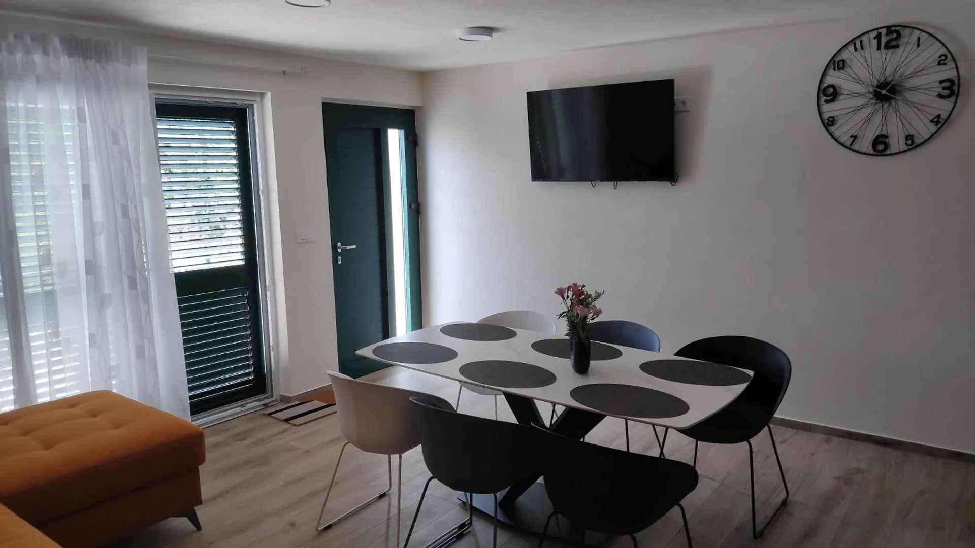 Perina Hiza Apartment Barban